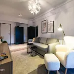 620 شقة بوخارست